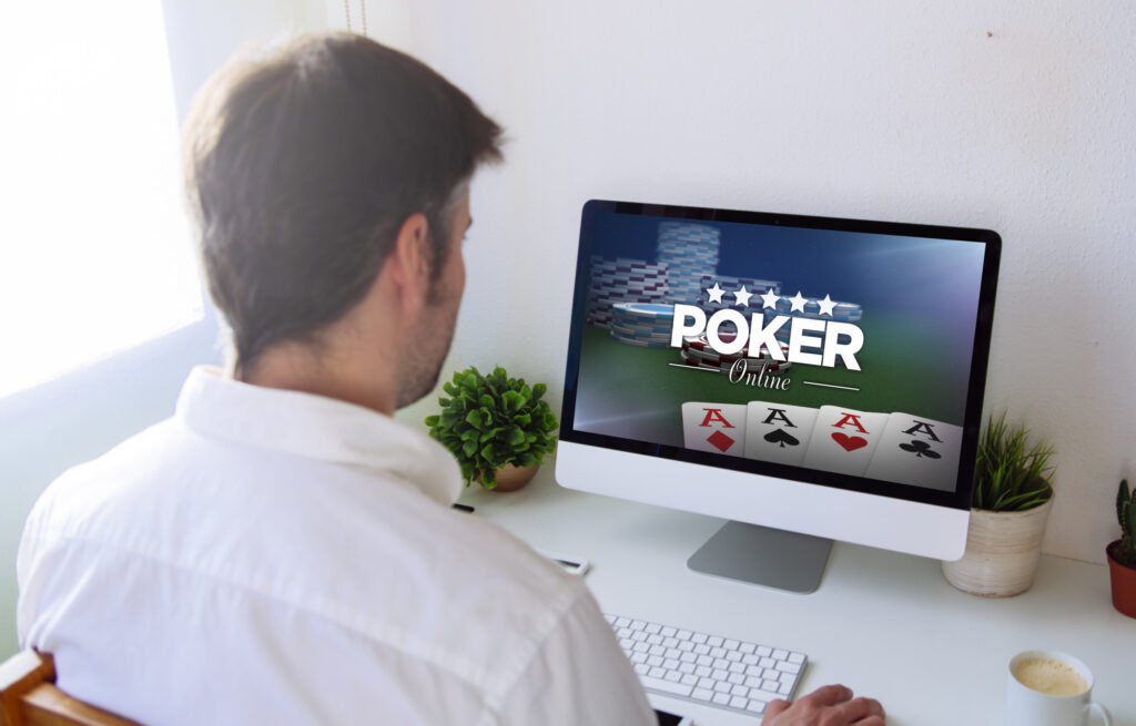 Benefits of Gambling Online