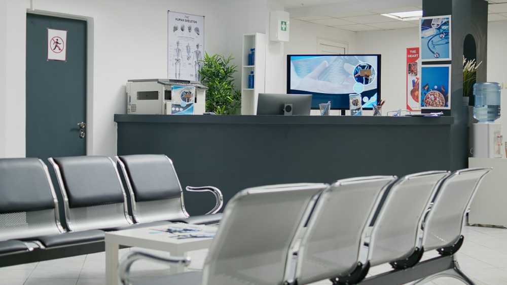 Waiting Room Signage in Enhancing Patient Experience
