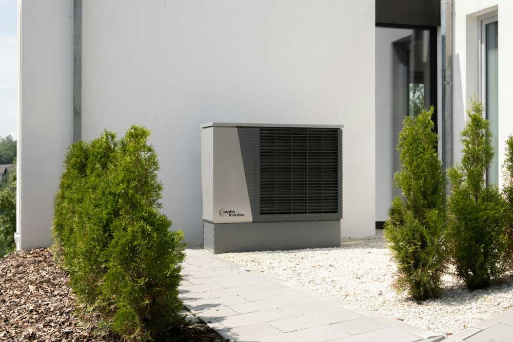 Stay Warm And Cozy The Benefits Of An Air Source Heat Pump Chuck S Place On Blog