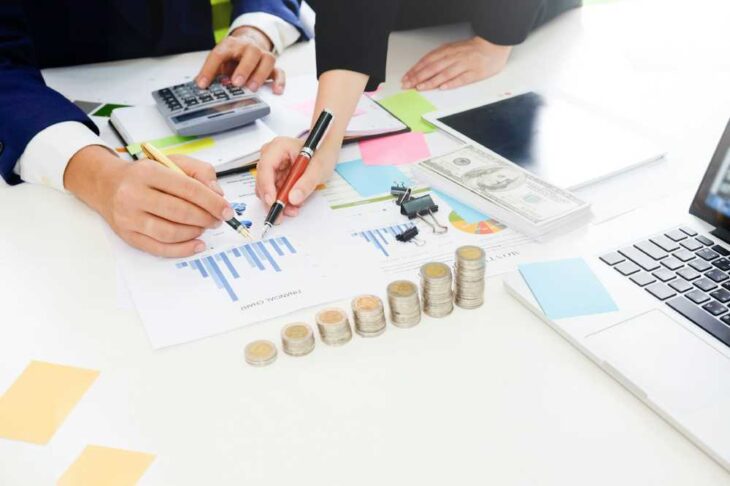 Charting Your Course in Online Financial Education